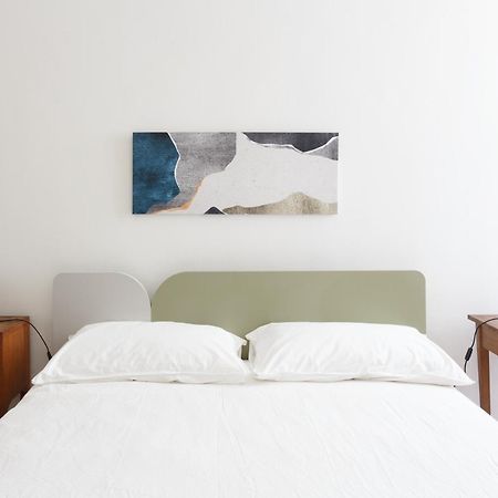 Renovated 3 Bedroom Apartment In The City Center 都灵 外观 照片